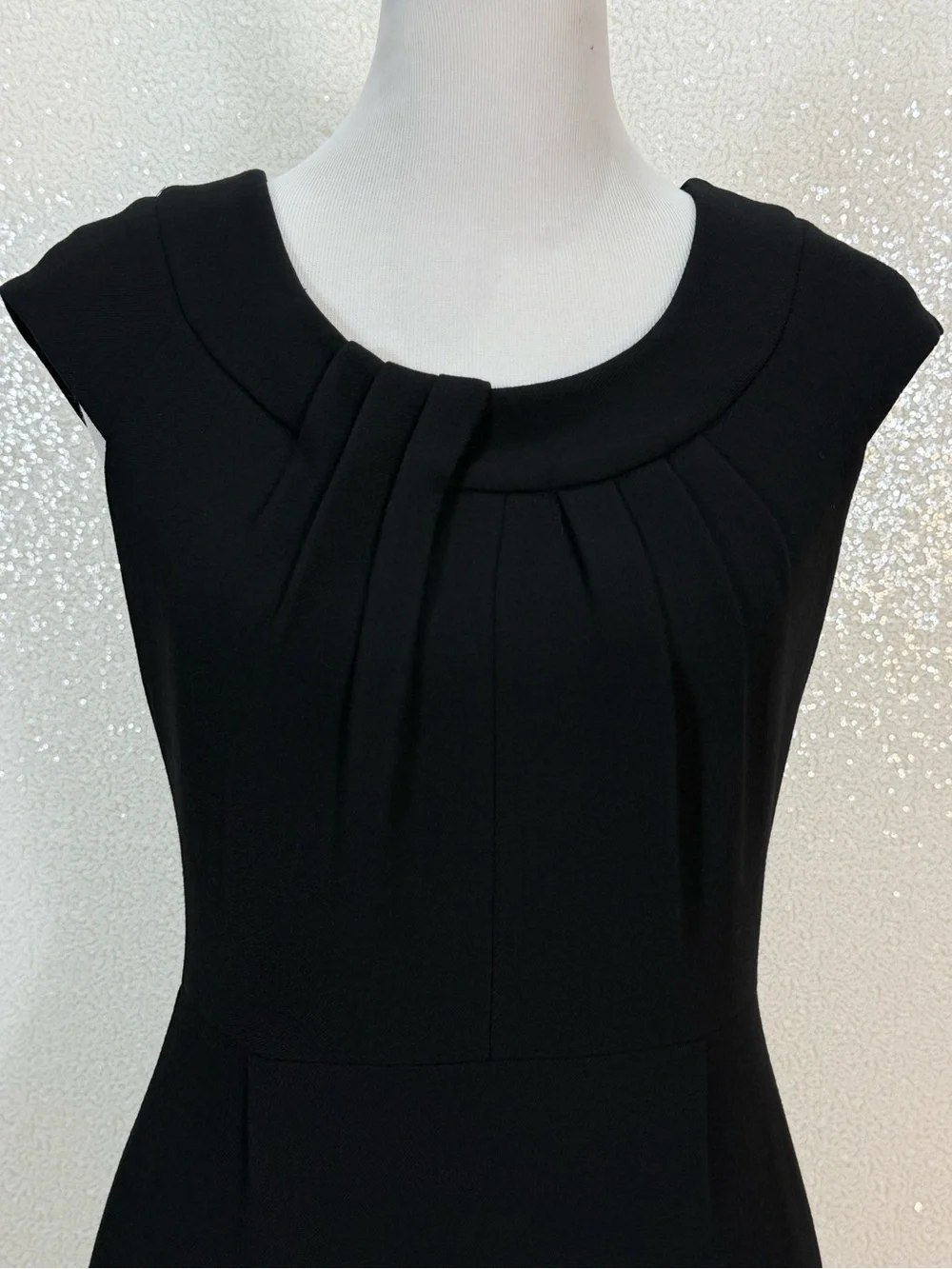 Kate Spade Raya Shift Dress Black Pleated Neck Sheath Dress Size 4 Womens